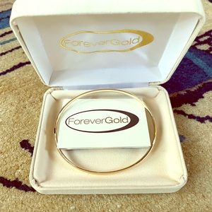 Gold plate bangle bracelet